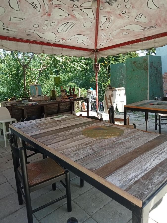 B&B La Semplice Nel Verde Asti Exterior photo
